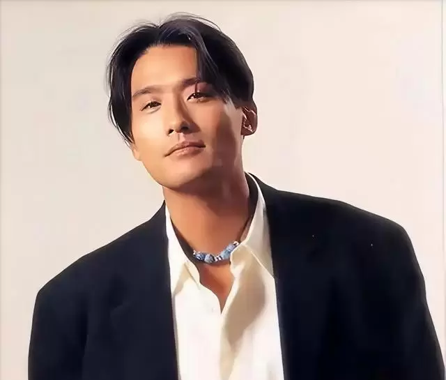 梁家辉1993年凭《92黑玫瑰对黑玫瑰》获金像奖影帝：相关图片