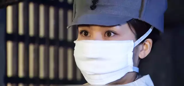 女八路识破日军假军医引爆危机,狂奔排爆牺牲保全指挥部:现场图 女八路识破日军假军医引爆危机,狂奔排爆牺牲保全指挥部:现场图