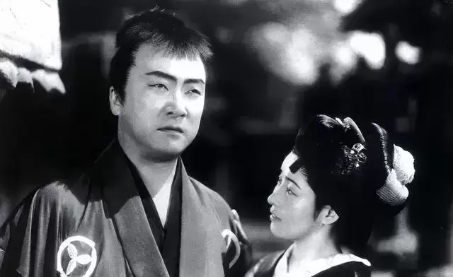 黑泽清《间谍之妻》神户取景首拍年代戏,暗引山中贞雄史实隐喻:现场图 黑泽清《间谍之妻》神户取景首拍年代戏,暗引山中贞雄史实隐喻:现场图